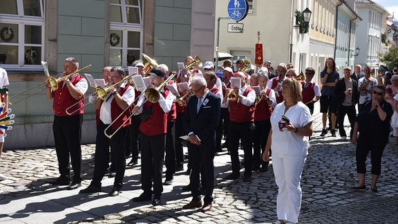 Forstfest-Auszug der Schülerinnen und Schüler in Kamenz