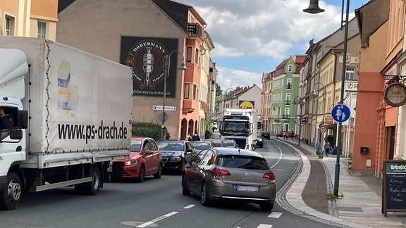 Der Verkehr staut sich in der Innenstadt von Bautzen