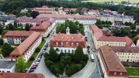 Blick über Herrnhut via Drohnenaufnahme.
