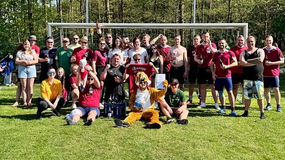 Gruppenbild bei einem Fußballturnier