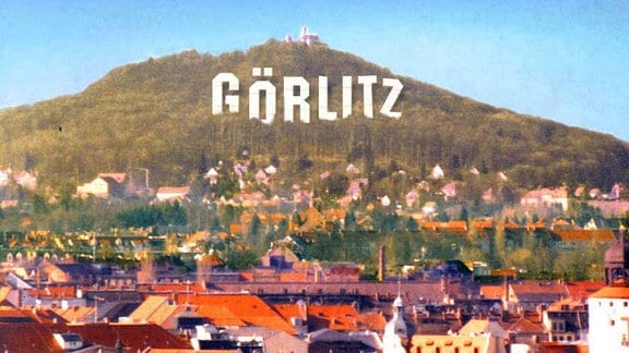 Postkarte mit Schriftzug "Görlitz" an der Landeskrone