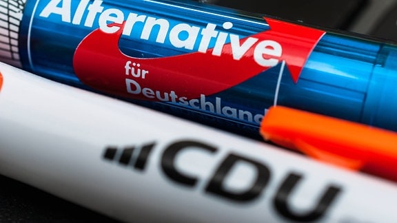 Kugelschreiber der CDU und AFD