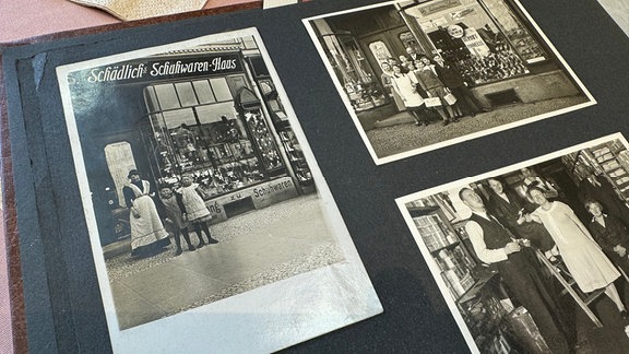 Bilder vom Anfang des 20. Jahrhunderts in einem Fotoalbum
