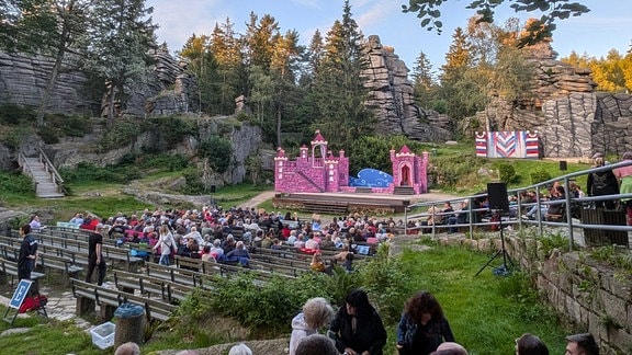 Premiere "Monty Python`s Spamalot" auf der Naturbühne Greifensteine