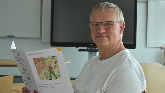 Torsten, Kursteilnehmer am Kurs "Lesen, Schreiben,Rechnen lernen für erwachsene Behinderte" an der VHS Chemnitz