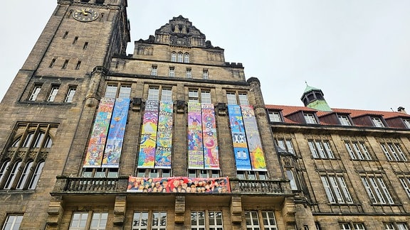 Friedensbanner Chemnitzer Rathaus 