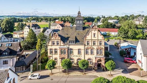 Das Rathaus von Neukirchen.