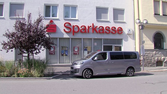 Eine Sparkassenfiliale.