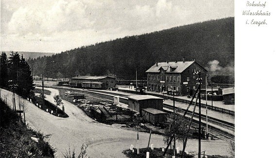 Blick auf den Bahnhof Willlzschhaus im Jahr 1935.
