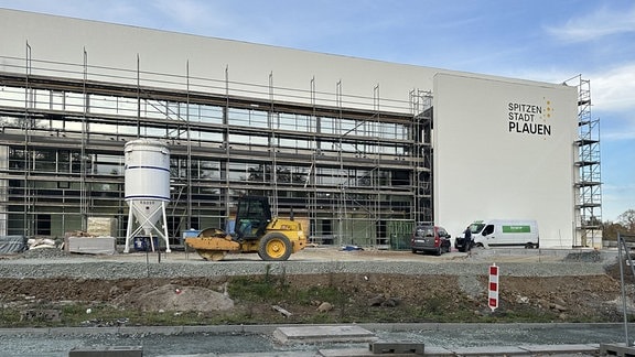 Ein Sport- und Mehrzweckhalle im Bau. 