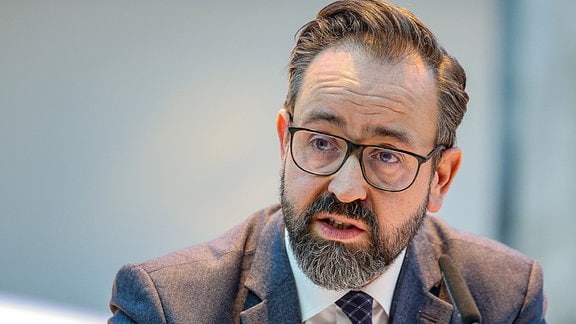 Sachsens Wissenschaftsminister Sebastian Gemkow auf einer Kabinettssitzung in Zwickau 