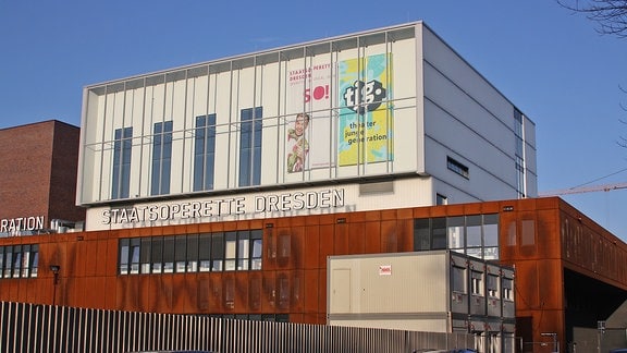 Das Gebäude der Staatsoperette Dresden im Kraftwerk Mitte