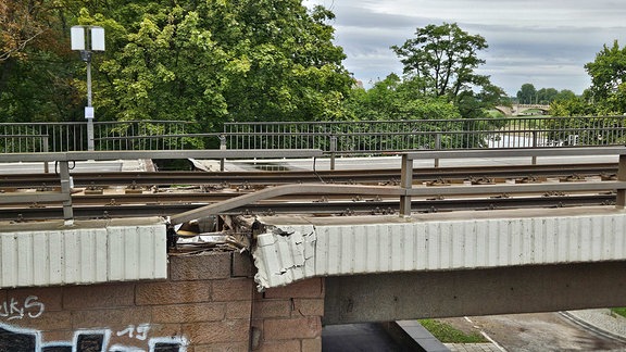 Abriss der Carolabrücke in Dresden