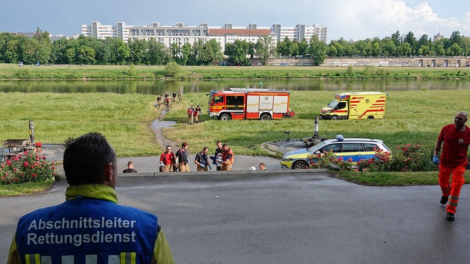 Verletzter Nach Blitzeinschlag Am Dresdner Elbufer Gestorben | MDR.DE