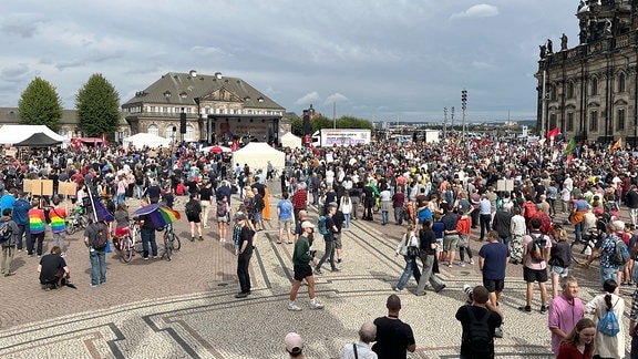 Demo für Demokratie und Menschenrechte Dresden 25.8.24