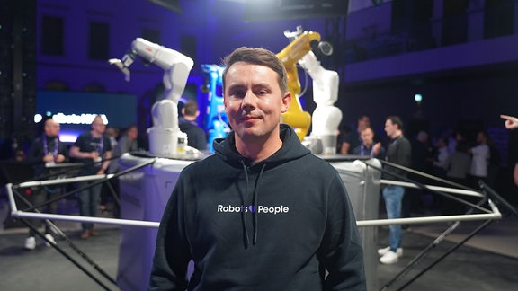 Wandelbots präsentiert Robotik-Software "Nova"