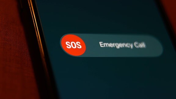 Notruf SOS auf einem Smartphone