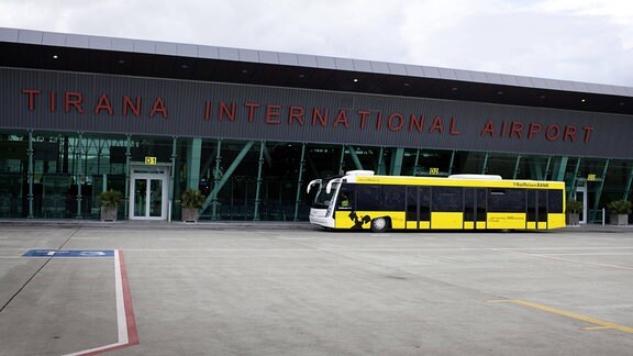 Flughafen von Tirana, 2009