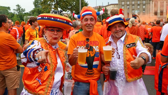 Fans in Leipzig vor dem Spiel Niederlande-Frankreich