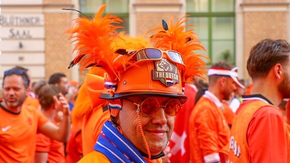 Fans in Leipzig vor dem Spiel Niederlande-Frankreich