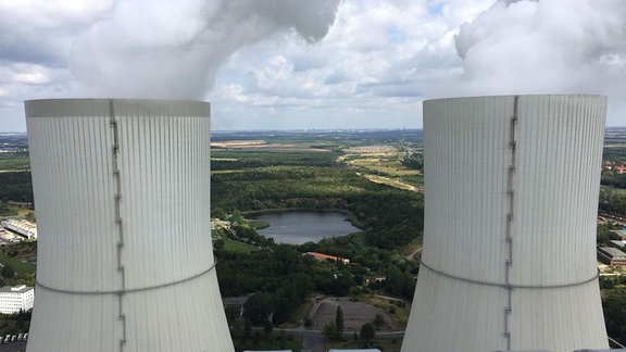 Kühltürme des Kohlekraftwerks Lippendorf