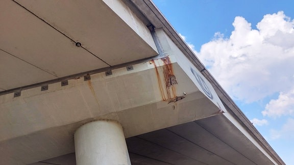 Brücke in der Wundtstraße von Leipzig vor der Sanierung