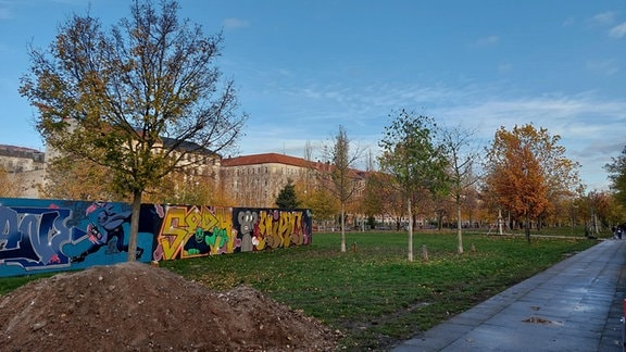 Neue Kompost-Toiletten im Lene-Voigt-Park in Leipzig