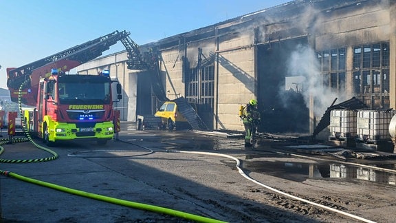 Lagerhalle in Markranstädt niedergebrannt