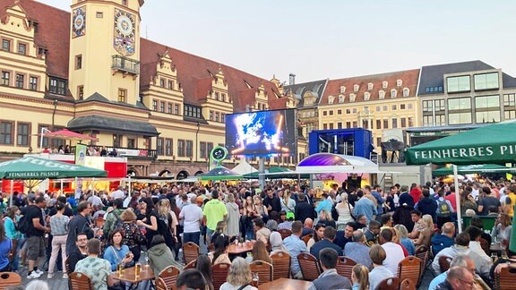 Leipziger Stadtfest mit Live-Programm und Musik auf dem Markt vor dem Alten Rathaus.