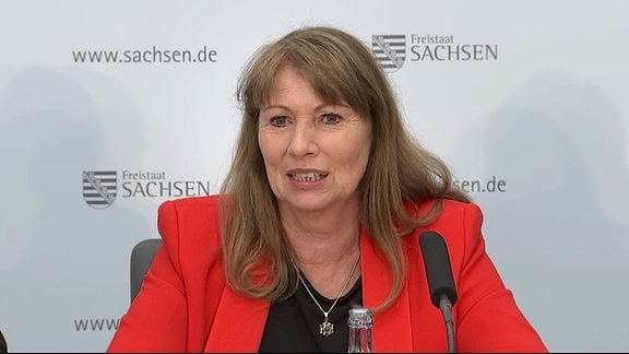 Petra Köpping, Sozialministerin Sachsen