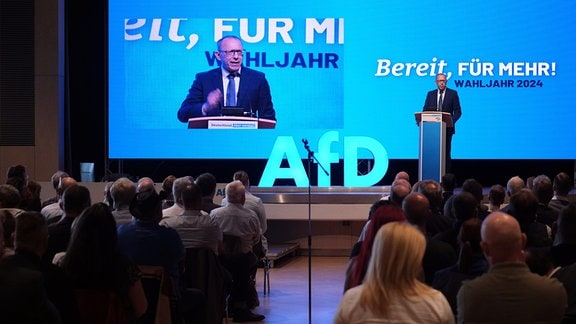 Jörg Urban, Landesvorsitzender der sächsischen AfD, spricht beim Landesparteitag der AfD Sachsen.