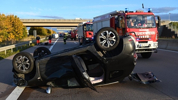 Unfall auf einer Autobahn