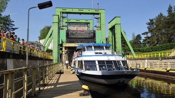 Schiffshebewerk Magdeburg-Rothensee