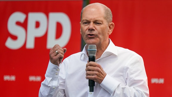 Olaf Scholz macht Wahlkampf in Sachsen