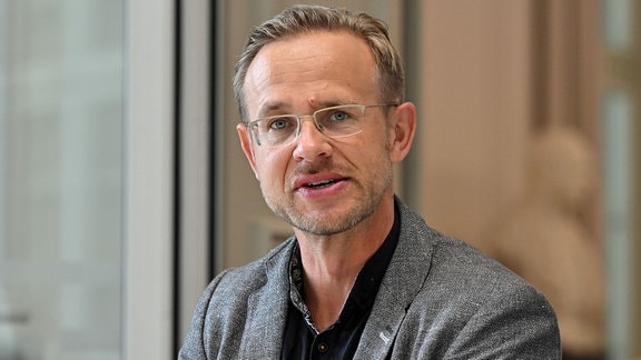 Christian Hain, Kommissarischer Direktor des Goethe- und Schiller-Archivs