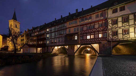 Krämerbrücke bei Nacht
