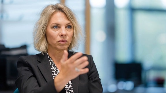 Ministerin Susanna Karawanskij Susanna Karawanskij Die Linke, Thüringer Ministerin für Infrastruktur und Landwirtschaft