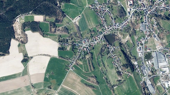 Luftbilder Neuhaus-Svchiernitz