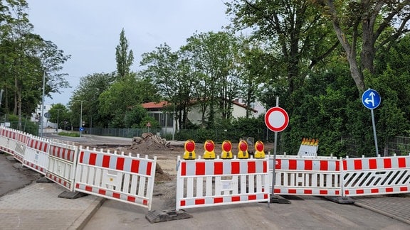 Die Verbindungsstraße zwischen Hochheim und Gothaer Platz ist  gesperrt.