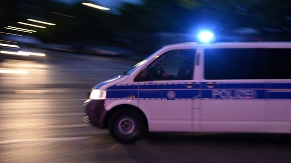 Polizeiauto mit Blaulicht