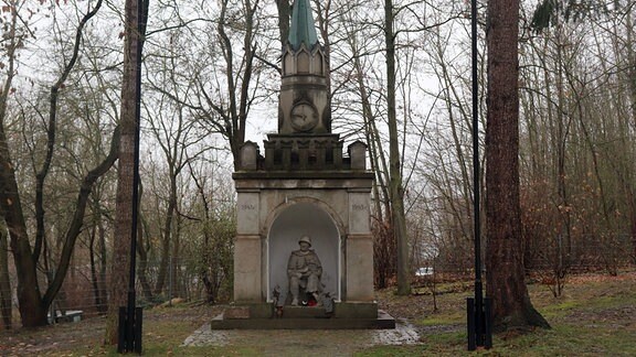 Sowjetisches Denkmal auf dem Ehrenfriedhof in Nordhausen