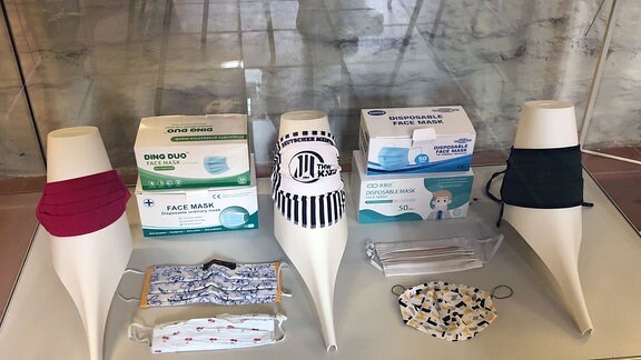 Eine Ausstellung im Apotheken-Museum Bad Langensalza zum Thema Corona. 