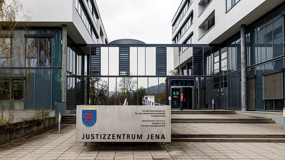 Das Justizzentrum Jena mit dem Thüringer Oberlandesgericht