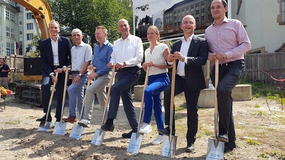 Spatenstich für das neue Deutsche Optische Museum in Jena