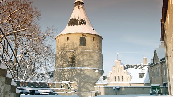 Turm im verschneiten Altenburg