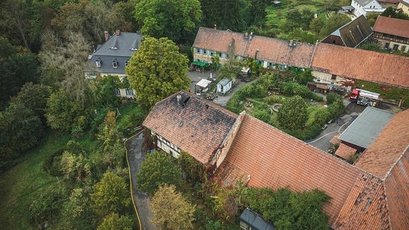 Ein Haus auf dem als Veranstaltungsort bekannten Rittergut Endschütz im Kreis Greiz hat gebrannt