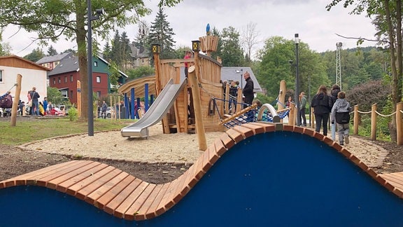 Ruhe-Insel am Ufer des Bleilochstausees.