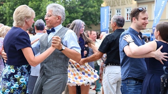 MDR THÜRINGEN-Sommernachtsball in Arnstadt im Ilm-Kreis