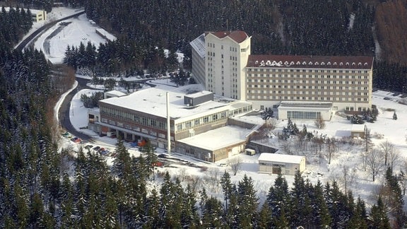 Das Ringberg Resort Hotel oberhalb der südthüringischen Stadt Suhl