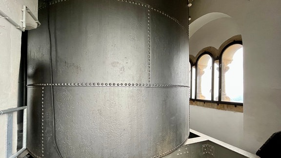 Der Wasserspeicher im Bergfried der Wartburg wurde Ende des 19. Jahrhunderts eingebaut. Er fasst 30 Kubikmeter.